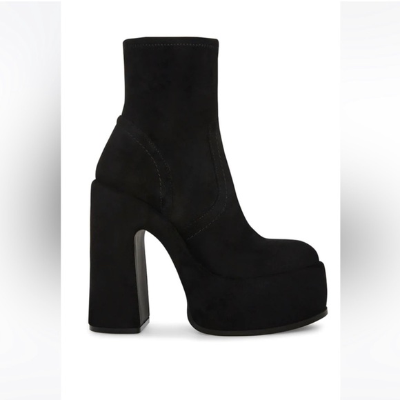 Steve Madden Shoes - Stassie platform boots